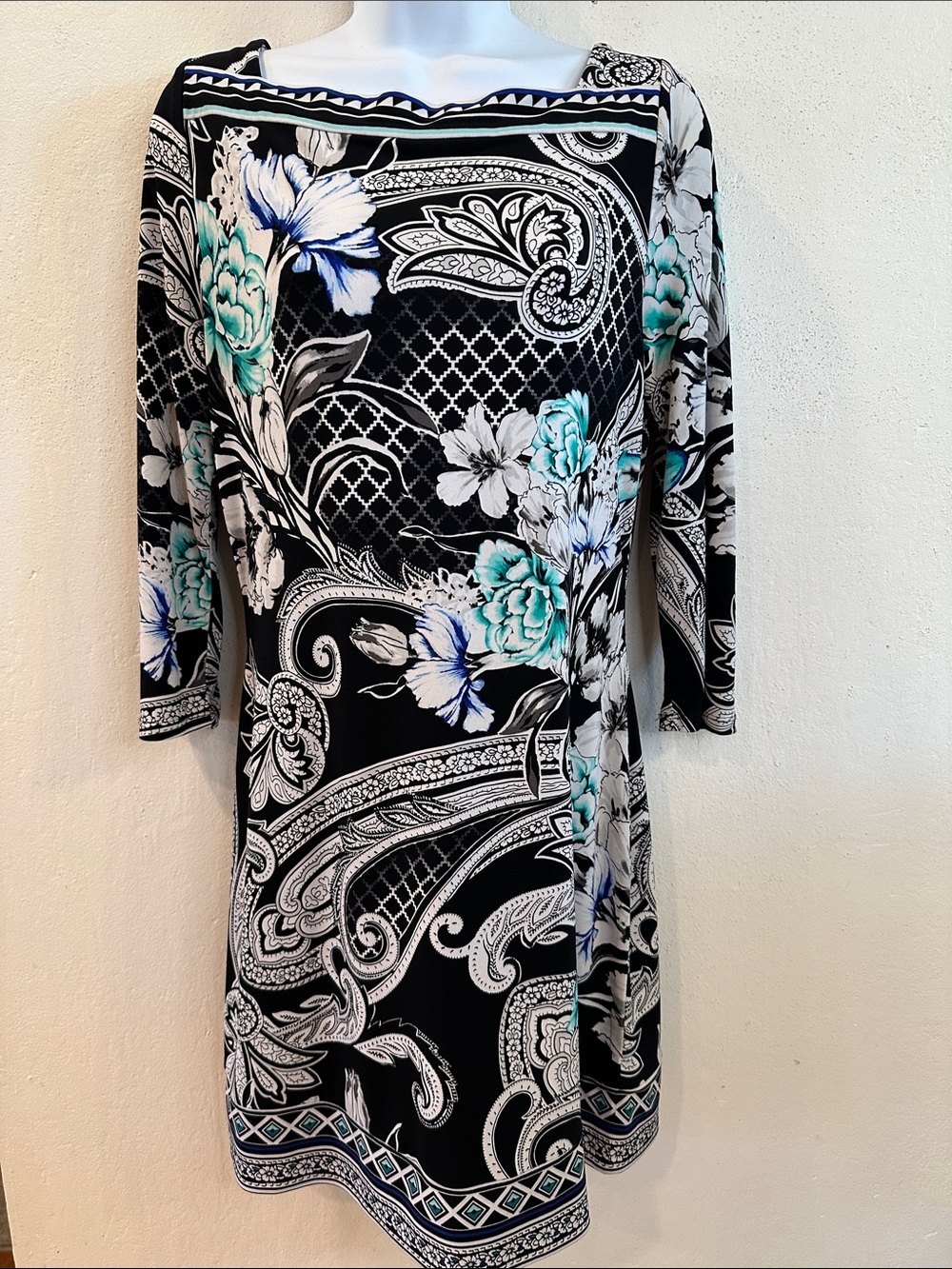 White House Black Market long sleeved , boat neck midi dress size small